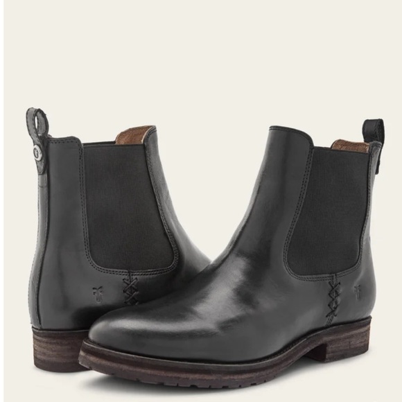 Frye Shoes - Like New! Frye Double Sole Chelsea Boot